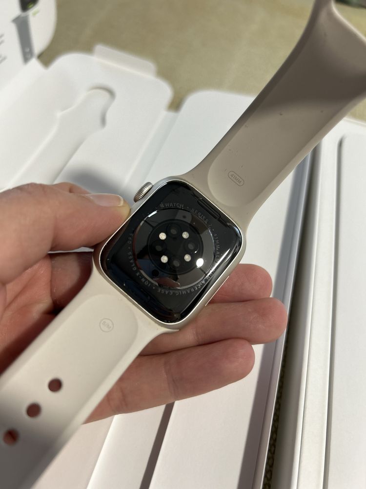 Apple Watch S7 GPS, Starlight, 41 mm