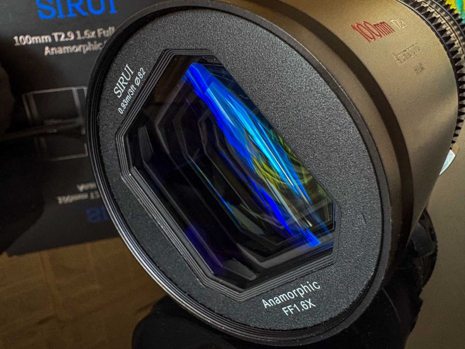 Sirui 100mm T2.9 1.6x Full-Frame Anamorphic Montura Sony