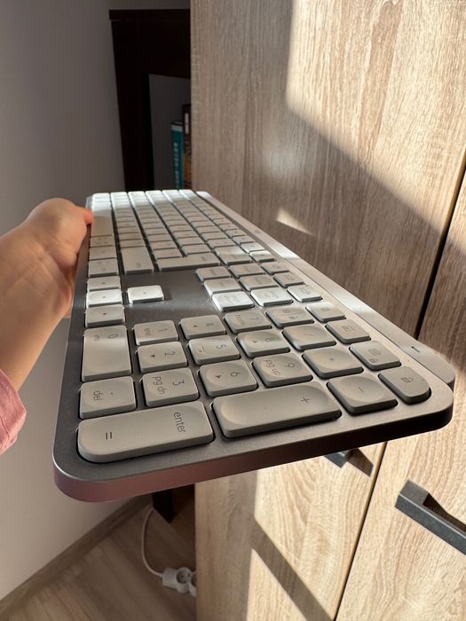 Tastatură Logitech