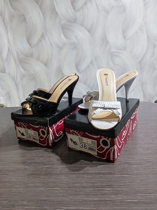 НОВЫЕ Босоножки на каблуке, сабо женские, обувь женская (38 размер)