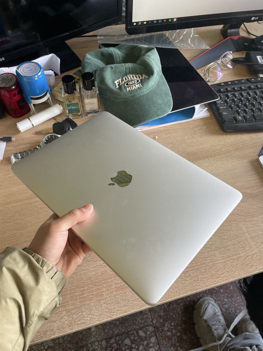 MacBook Pro 13 M2 8/512gb 2022