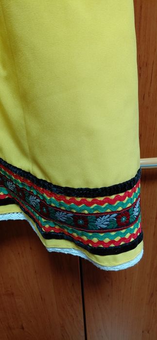 Стилизирана народна носия