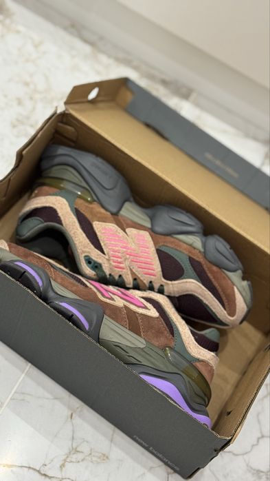 New balance 9060 burgundy