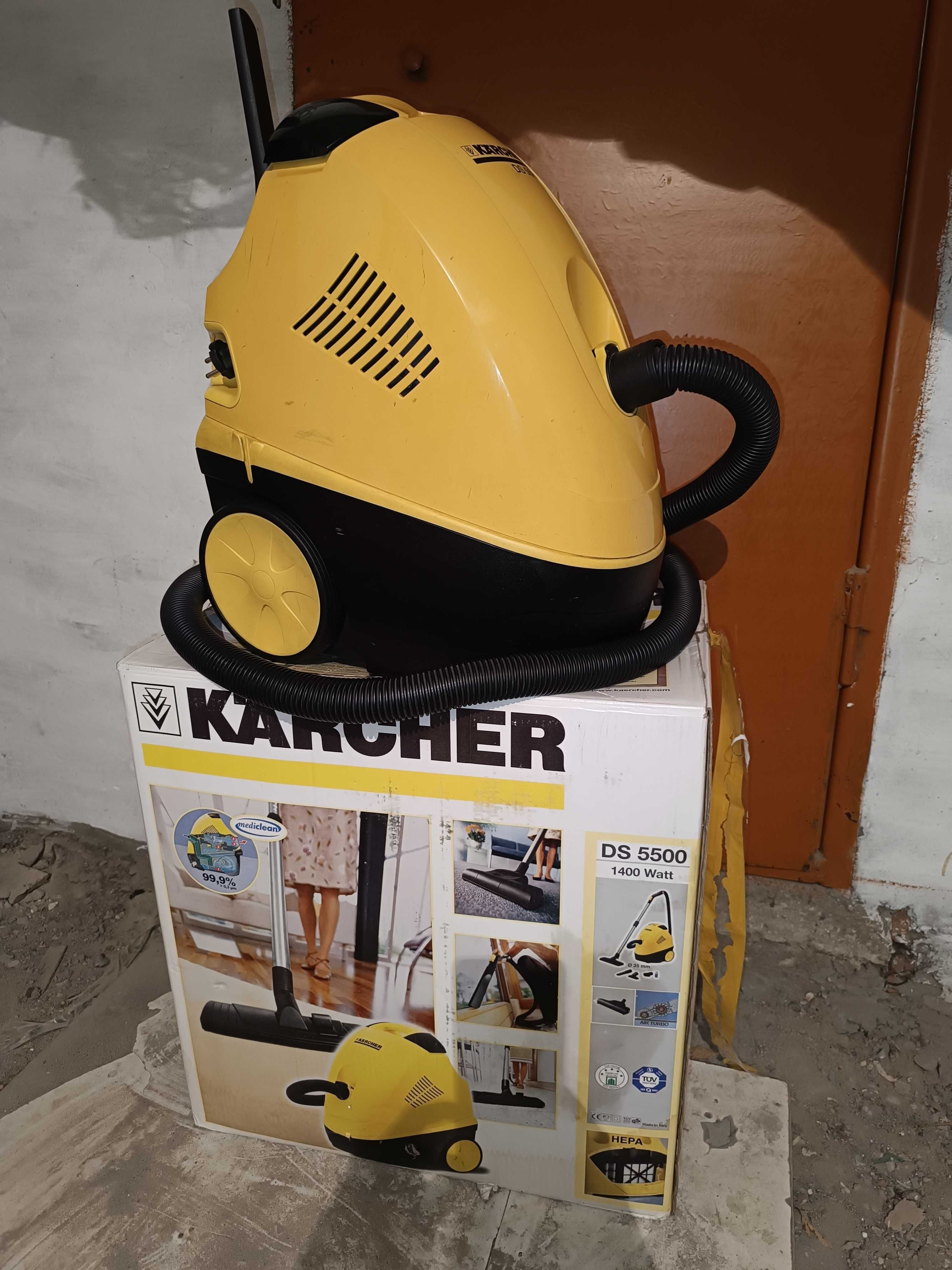 Пылесос с аквафильтром Karcher DS 5500