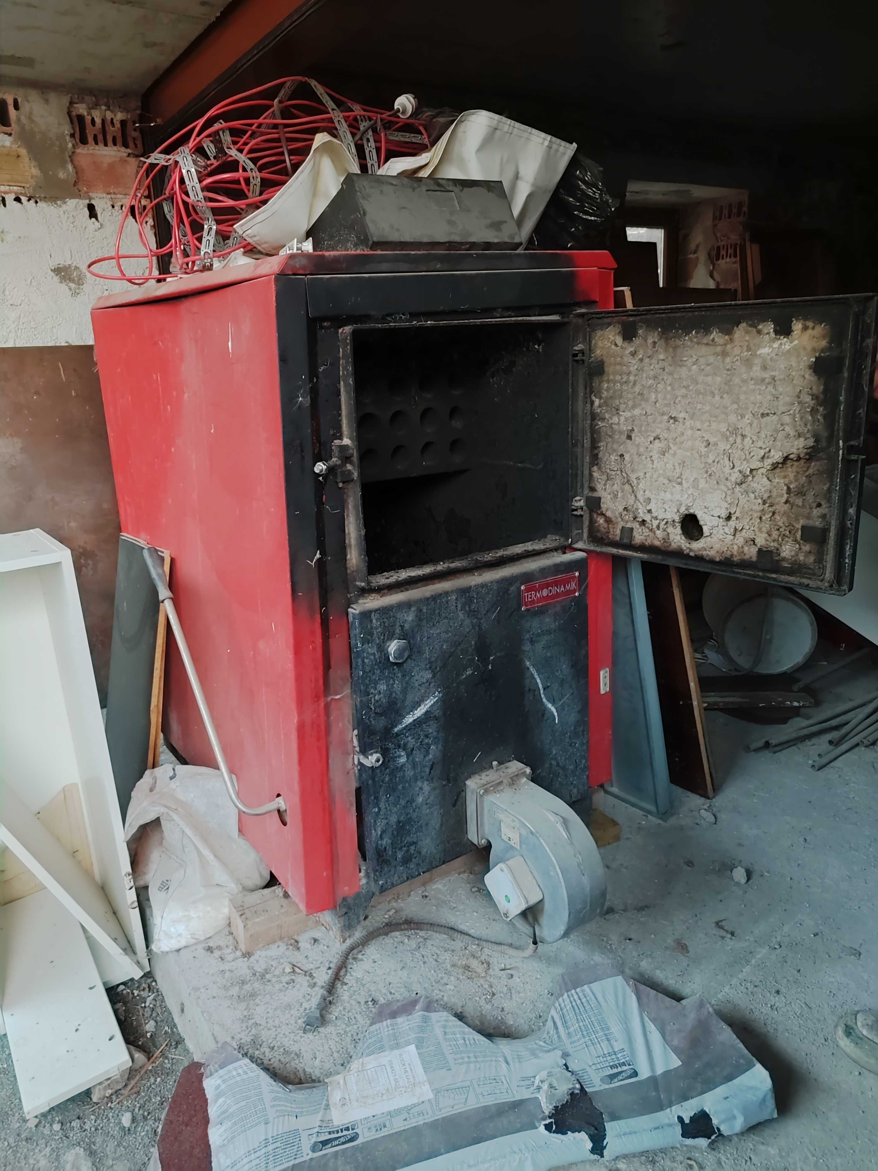 Продава се котел "Termodinamic".