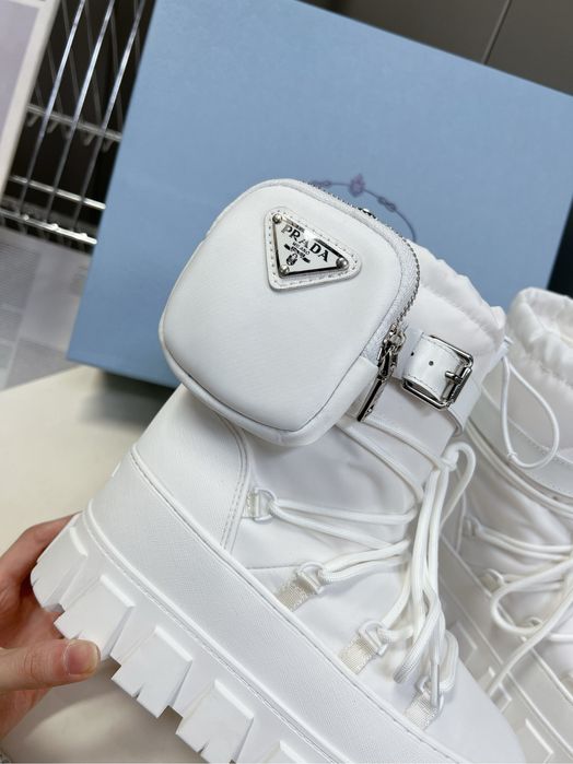 Cizme Prada , calitate premium , pe comanda , noi , 38