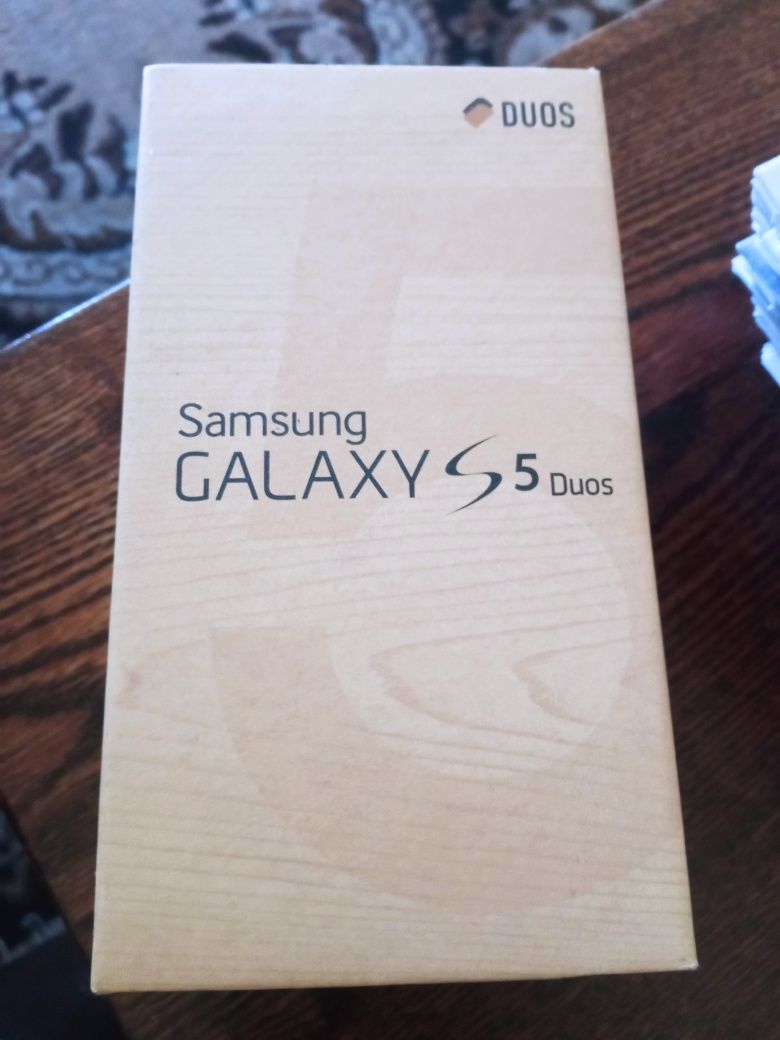 Продам телефон Samsung Galaxy S 5 Duos