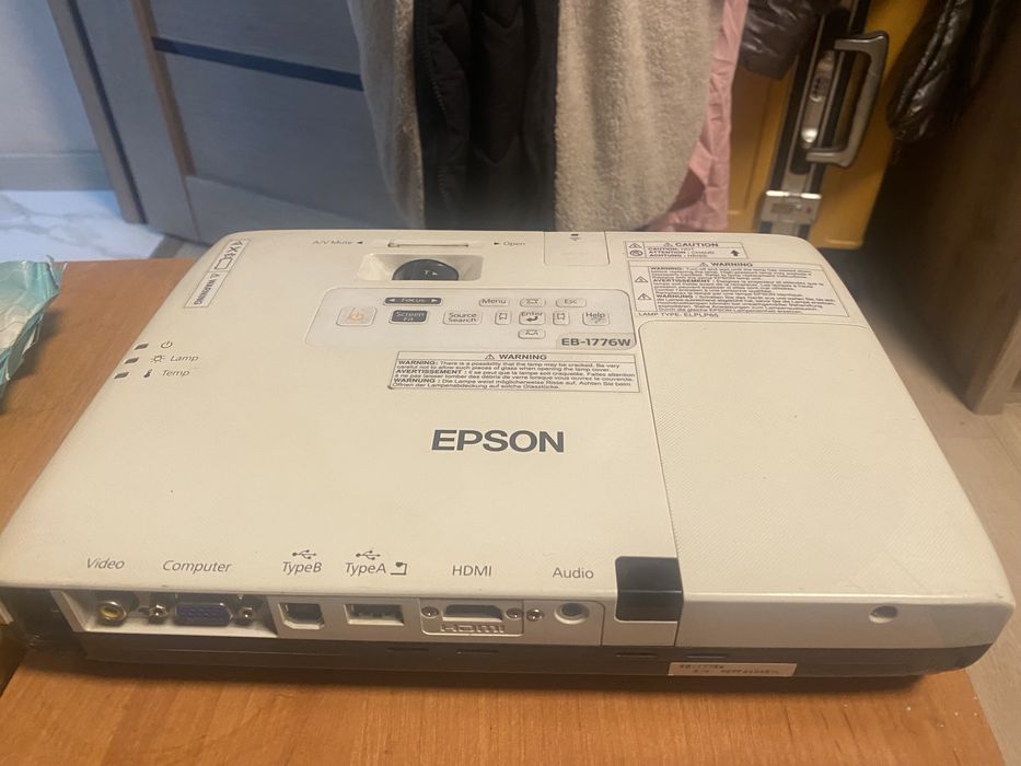 Epson проектор продам
