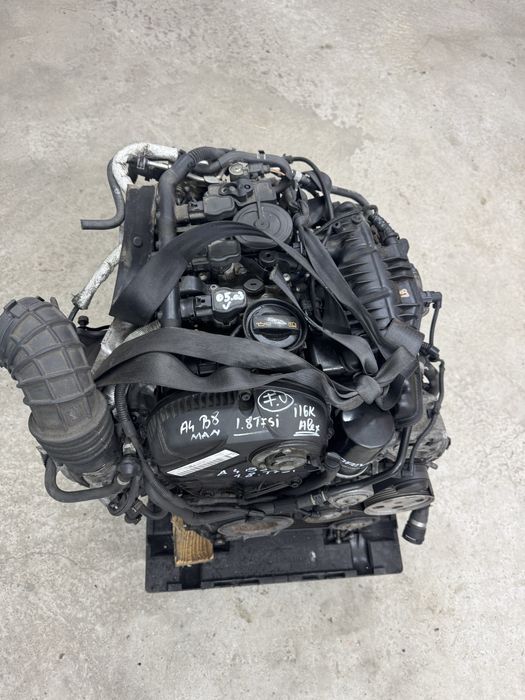 Motor complet fara anexe Audi A4 B8 1.8 TFSI an 2010 cod motor CAB