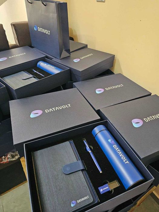 Премиальные корпоративные подарки с вашим логотипом