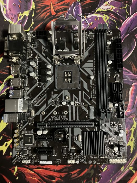 Vand placa de baza defecta