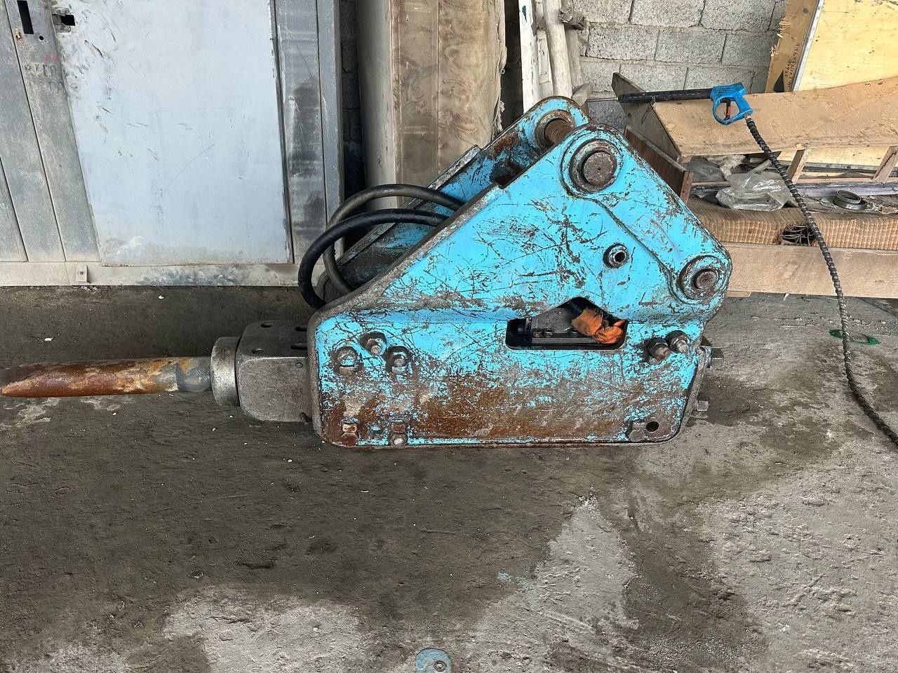 Отбойник корейское производство