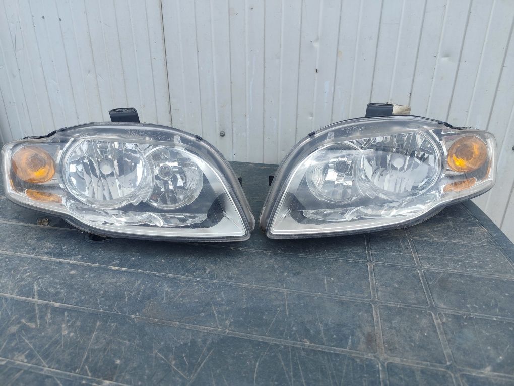 Faruri audi A4 b7