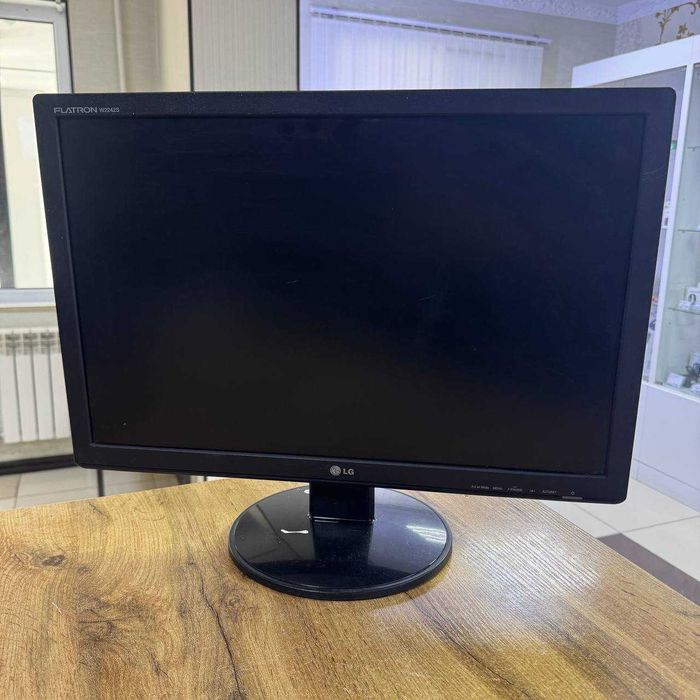 Монитор LG Flatron W2242S-BF / sk151029