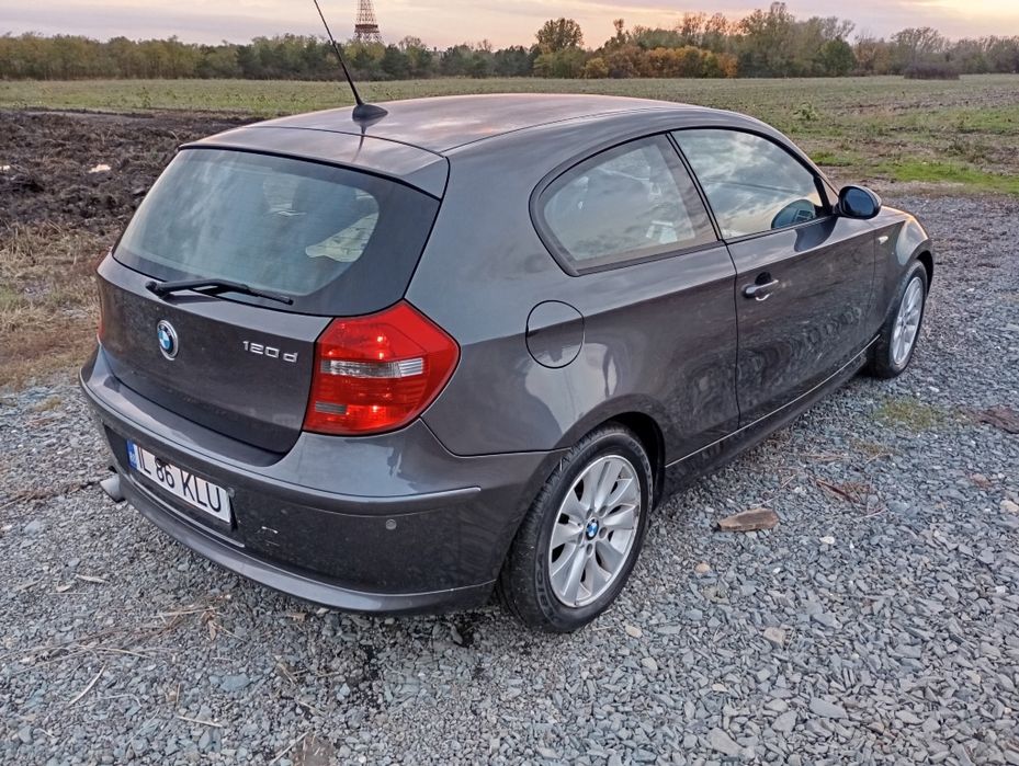 Vând BMW e81 an 2007