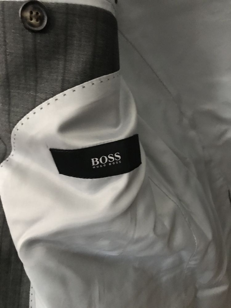 Мъжки костюм Hugo Boss