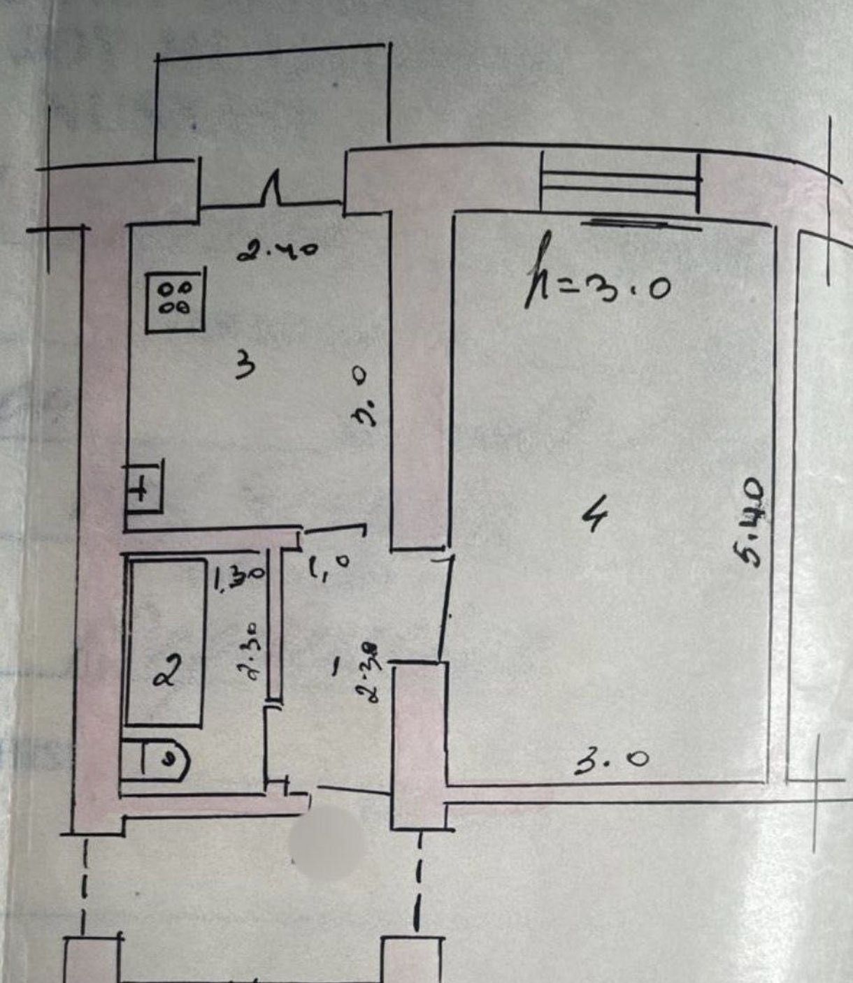 Продам квартиру на Буюк Ипак Йули 1/4/4