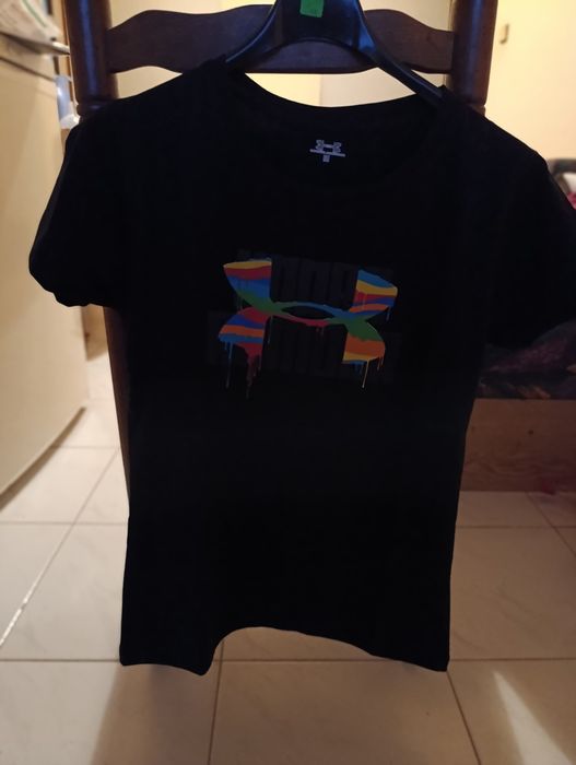 Дамска тениска under armour