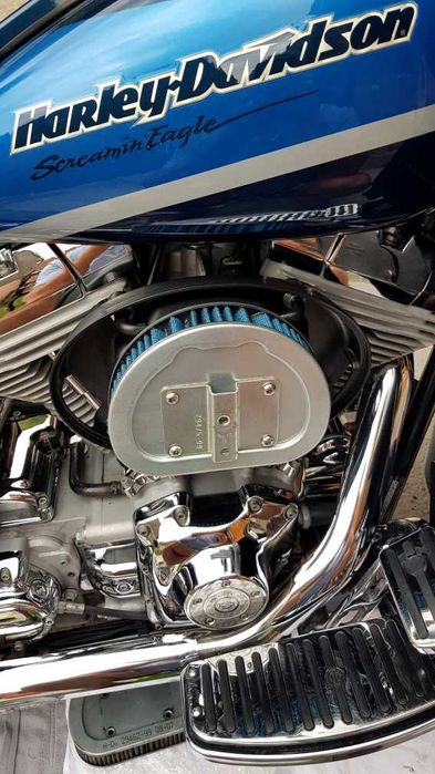 Se vinde Harley-Davidson Road Glide Screamin’ Eagle