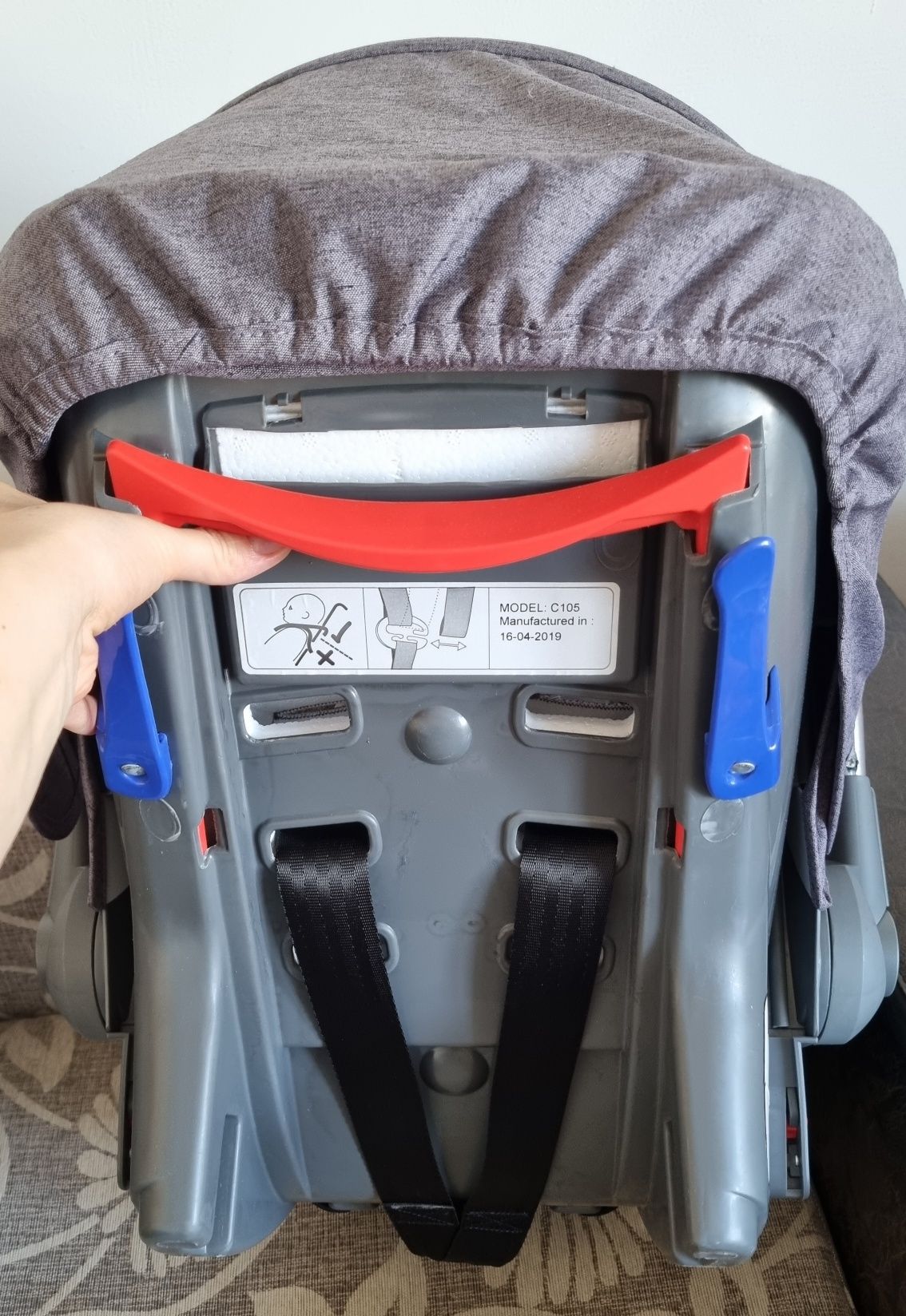 Vând scoica auto bebe