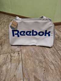 Нова чанта Reebok