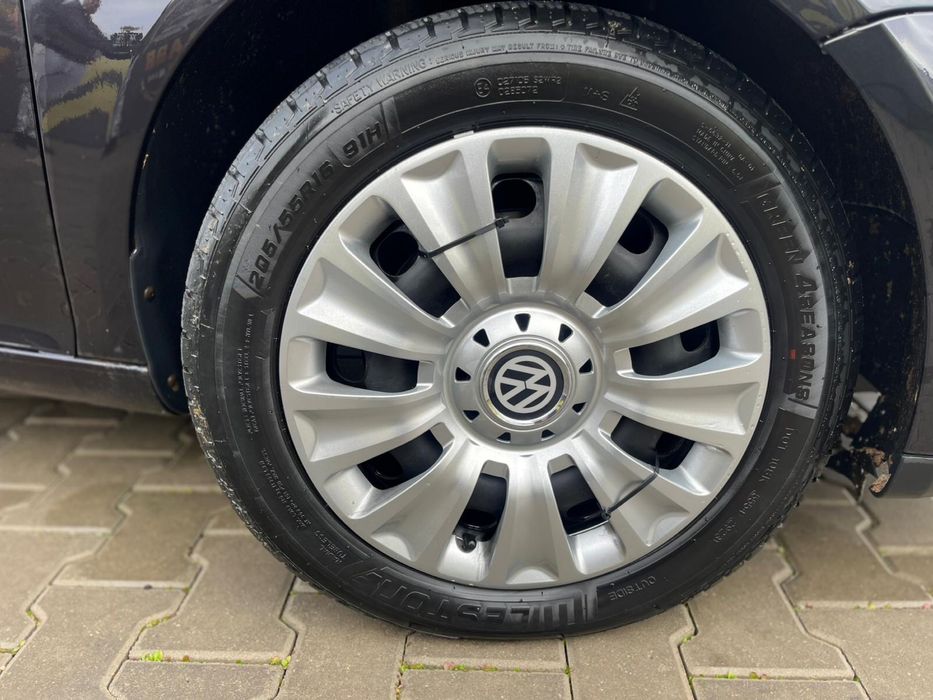 Vand/Schimb Golf 5 in stare perfecta adus din germania