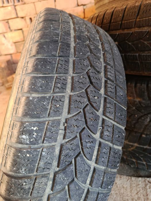 Гуми с джанти зимни