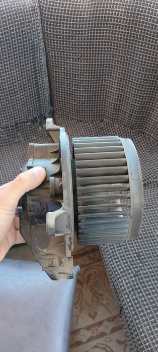 Вентилятор отопителя форд