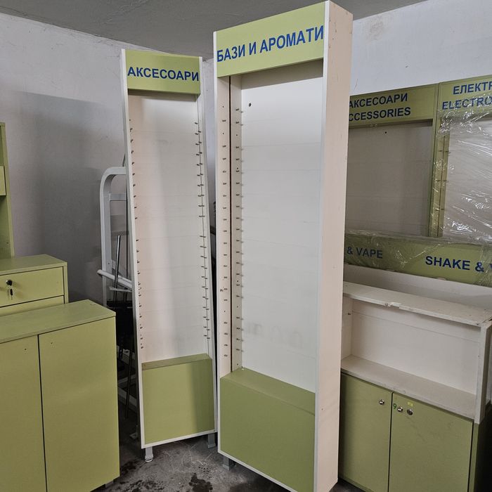 Стъклени витрини с LED осветление!