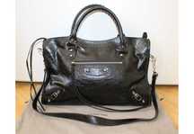 Geanta Balenciaga Le City