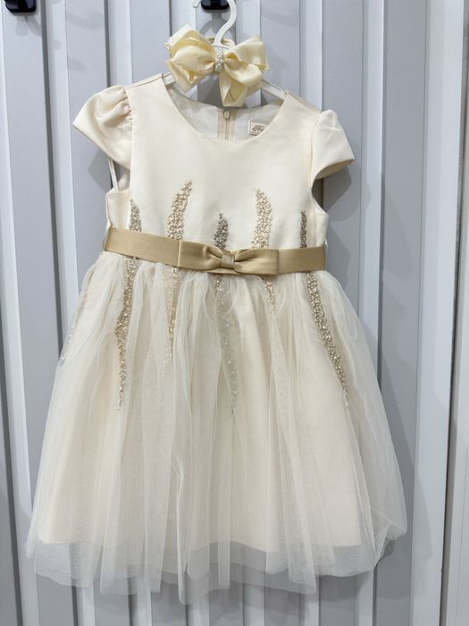 Продам нарядное платье