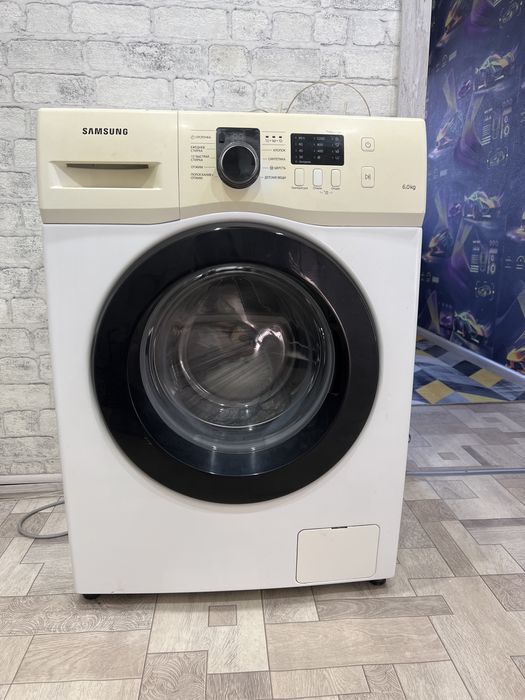 Продам стиральную машину