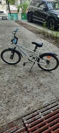 Bicicleta B Twin 20"