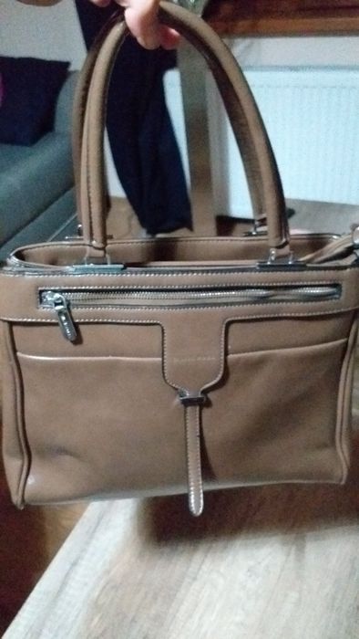 Poseta maro piele ecologica Silvia Rosa