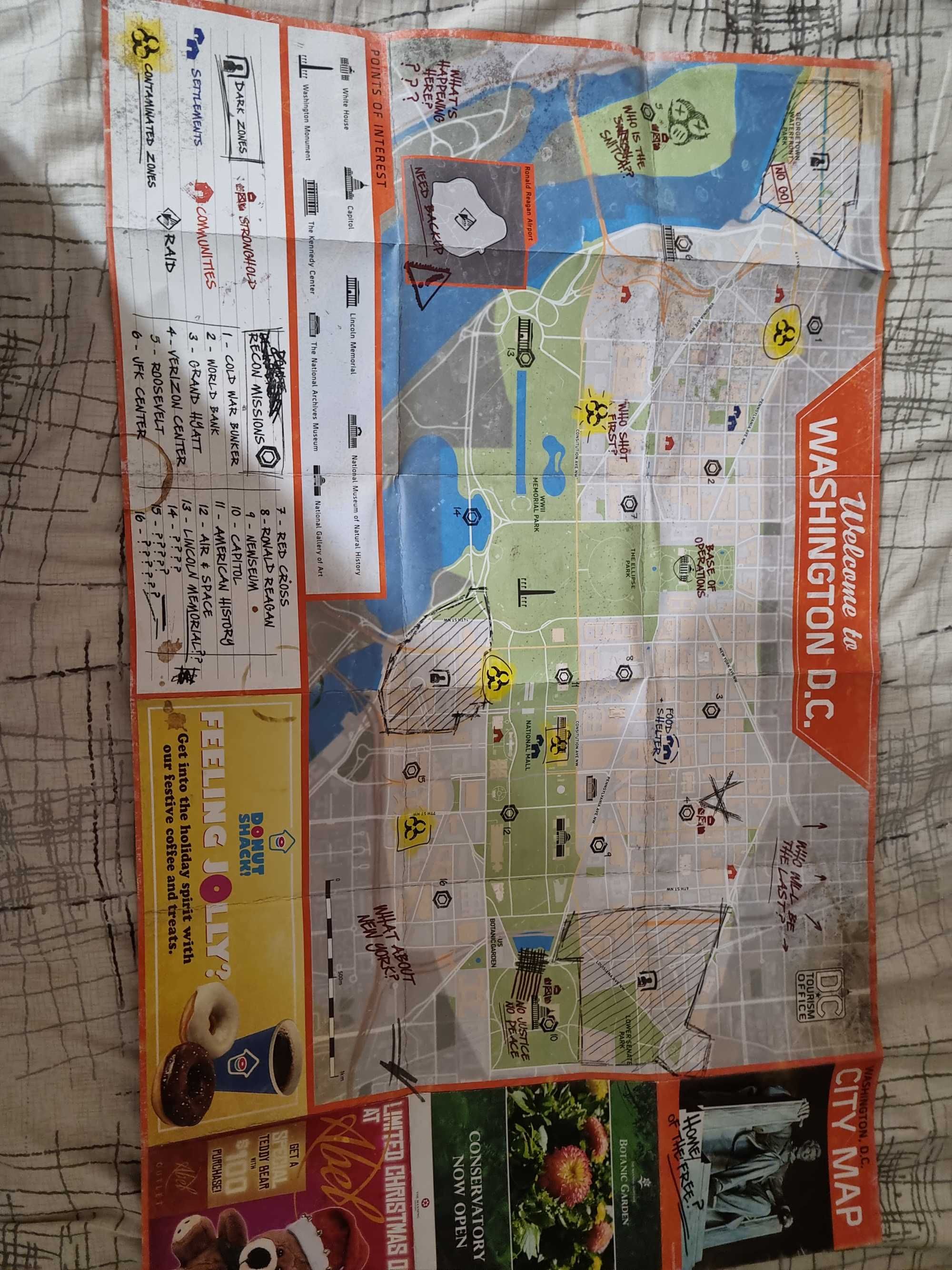 The Division 2 limited edition колекционерски артбук и карта на града