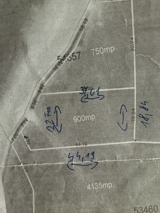 Teren de vanzare! 900 mp