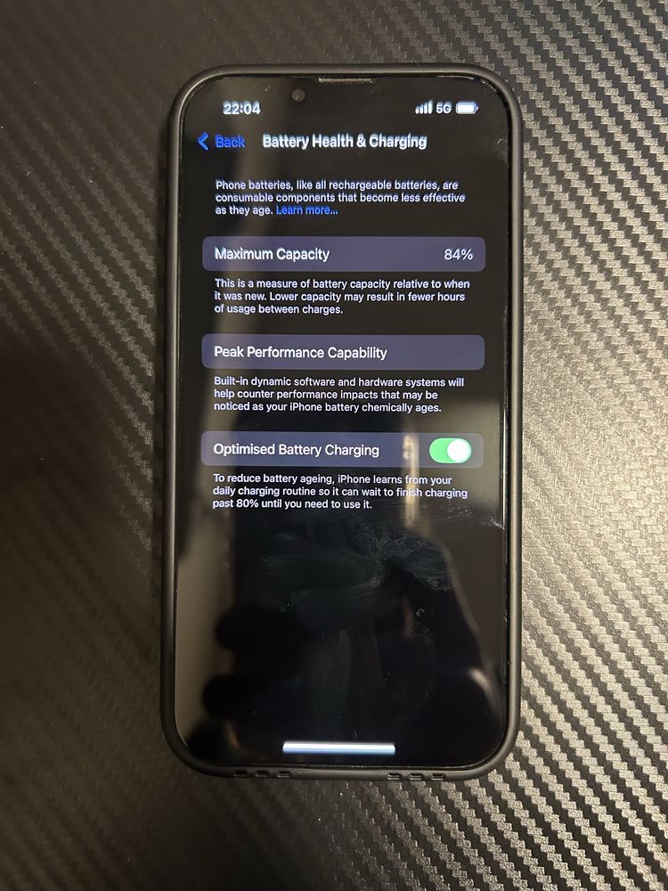 Iphone 13 128GB 84% capacity