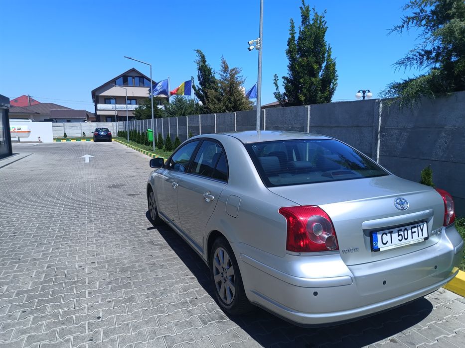 Toyota Avensis T 25 sau schimb cu ATV 4×4