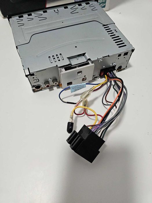 Casetofon Player Radio CD auto JVC KD-R431 4x50W USB AUX RCA