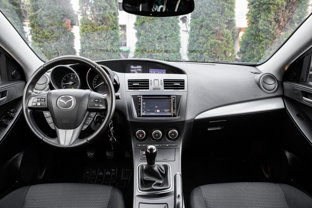 Mazda 3 FaceLift~Navigație~Senzori parcare~Încălzire scaune~125802 km