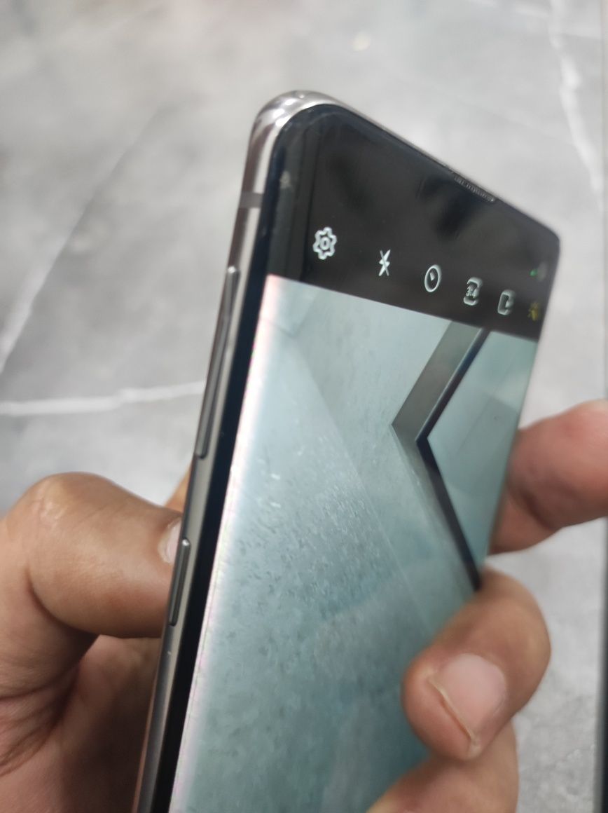 Samsung s10 8+8/512gb