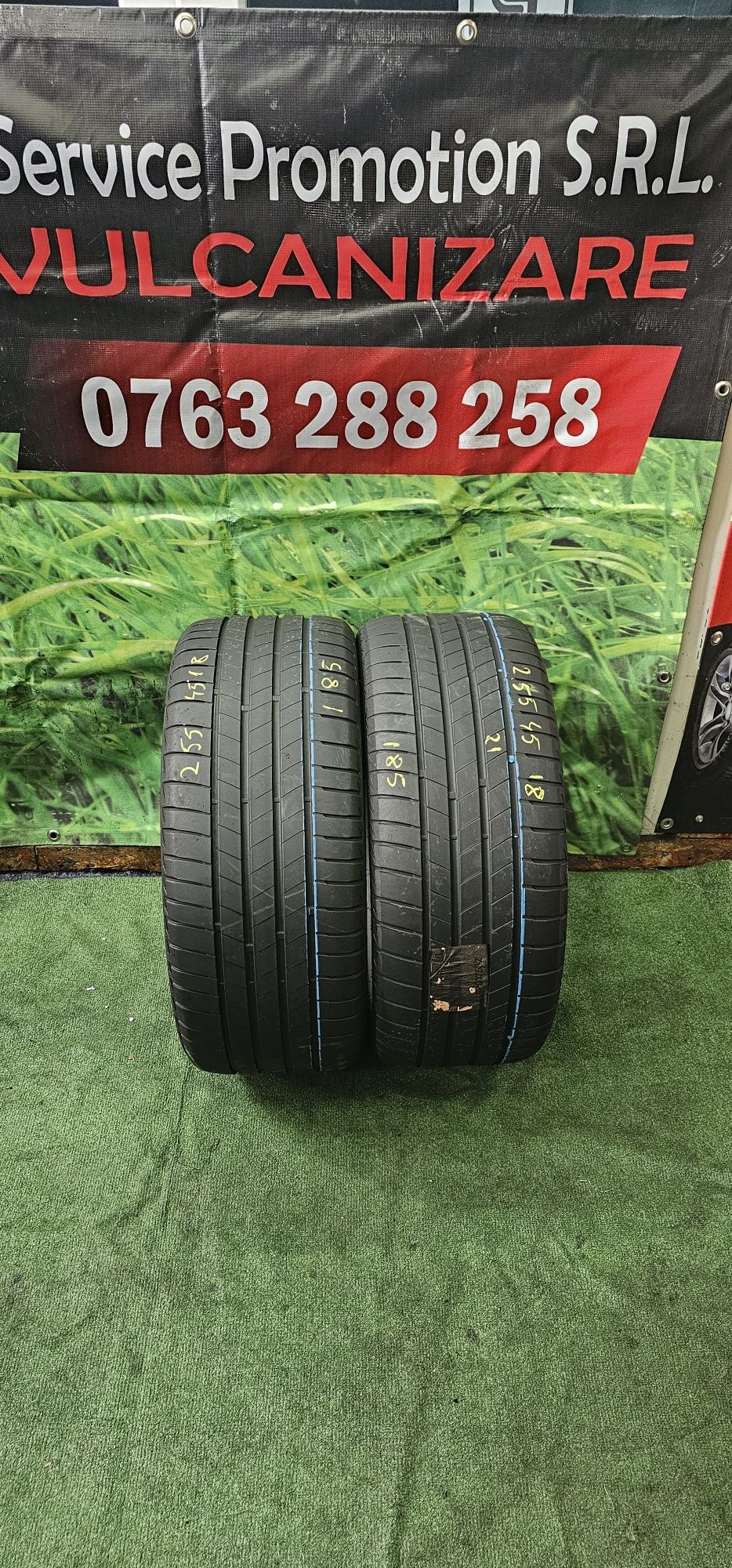 255 45 r18 Bridgestone