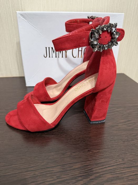 Kachestvinniy oyoq kiyim