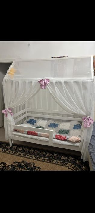 Продам кровать - домик