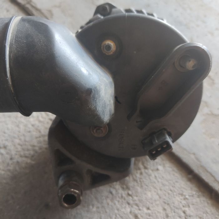 Генератор в идеальном состоянии бмв