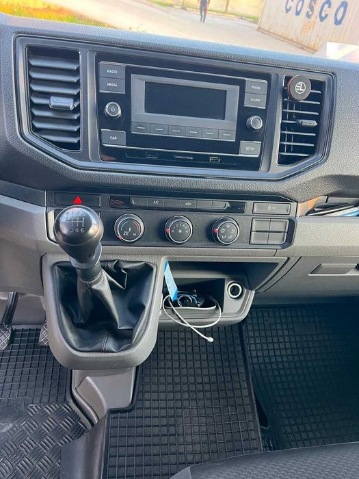 Volkswagen Crafter 3.5 Furgon L3H2 -140 CP