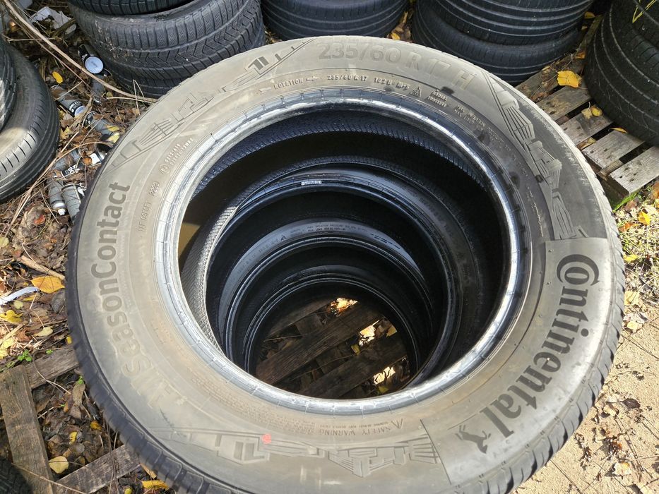 4бр. 235 60 17 Continental всесезонни.