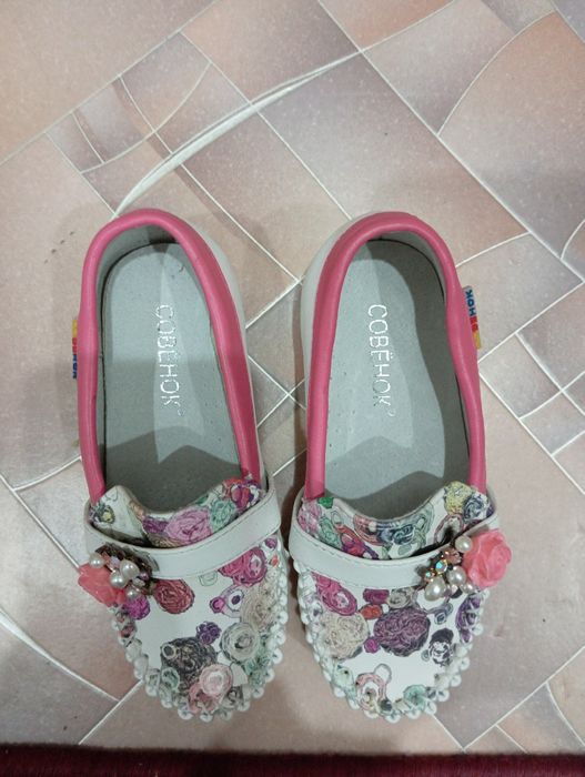 Детская летняя обувь размер 23Новая