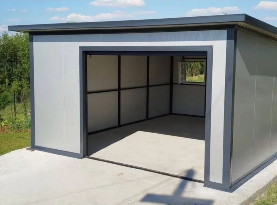 Garaje auto din structura metalica si panou sandwich termoizolant