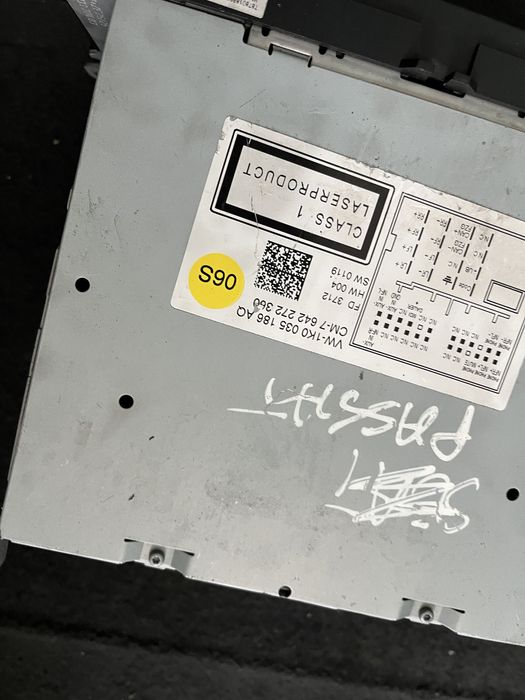 Radio CD Vw Passat B7 Golf 6 Touran Jetta 1K0035186AQ 1K0035186AP AA
